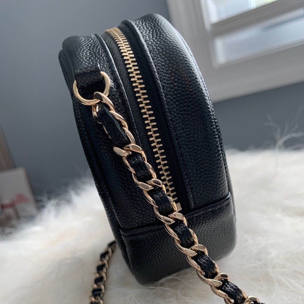 Chanel Caviar Quilted Black Clutch - Picture 6 of 10
